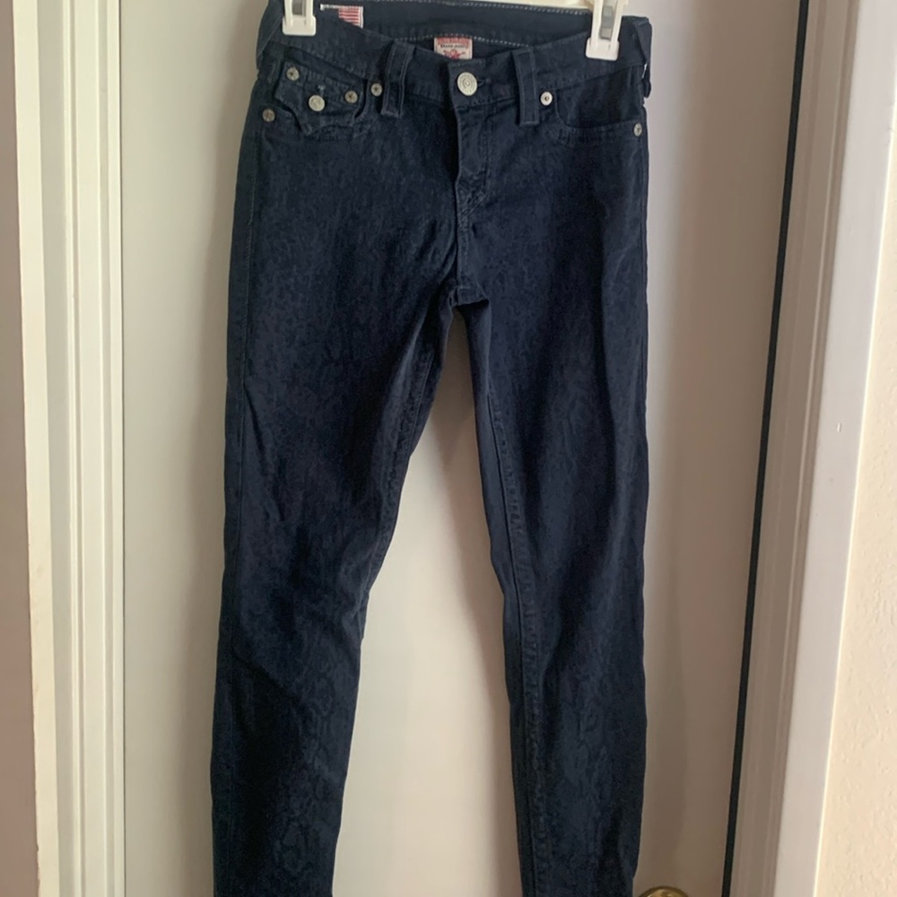 True religion. Blue snake skin pattern pants. Skinny-full length. Size 26.